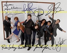 CASTLE FULL CAST SIGNED AUTOGRAPH 8x10 RPT PHOTO NATHAN FILLION STANA KATIC +