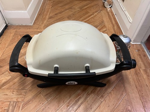 Weber q1000 gas grill - gas,