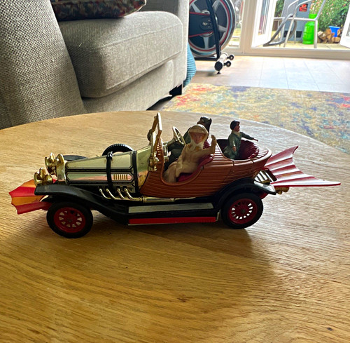 Corgi toys chitty - corgi, bang