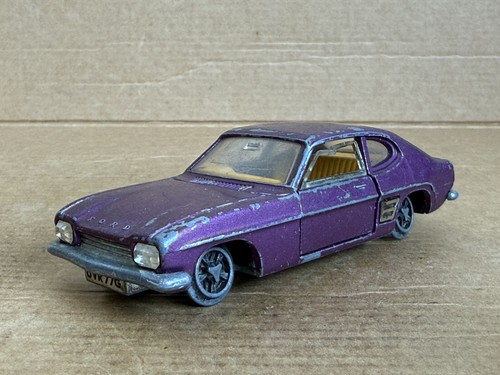 Dinky toys ford capri 165 - dinky,