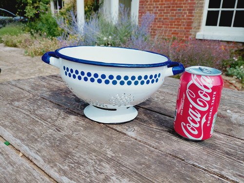 Colander vintage blue and - vintage,