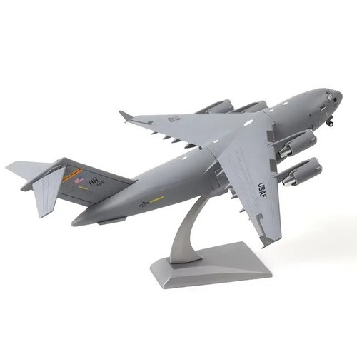 200 globemaster diecast - 1:200,