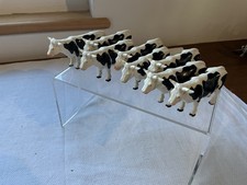 Job Lot Of 8 Toy Farm Animals Figures Cows all the same size 1 3/4” high