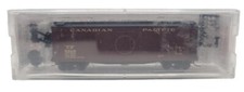 MICRO TRAINS N 40' DOUBLE SHEATHED WOOD REEFER CANADIAN PACIFIC CP 04900530