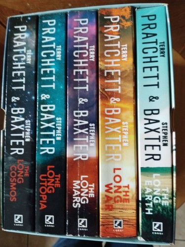 The long earth book - earth:,