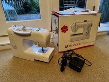 Singer Tradition 2250 Sewing