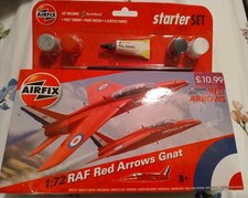 Airfix RAF Red Arrows Gnat 1:72 Scale Stater Set Brand New. Slight Damaged Box