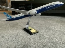 Boeing 787 Dreamliner Scale