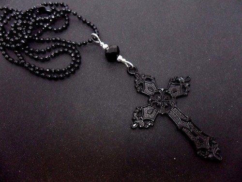 Large black cross - ,