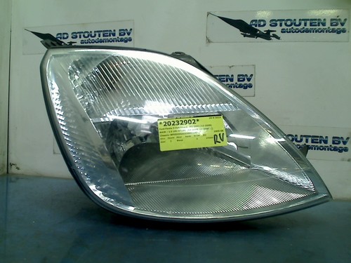 Faro ford fiesta - dx,