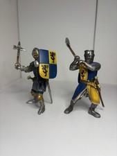 Schleich 70003 And 70021 Foot-Soldiers with Battleaxe 2003 Retired Blue Lion