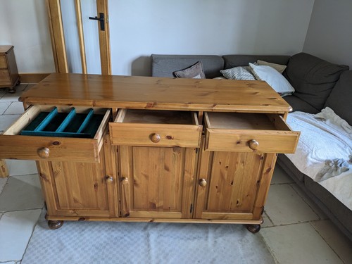 Ducal victoria solid pine - victoria,