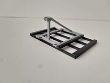 1/32 Black + Grey Land