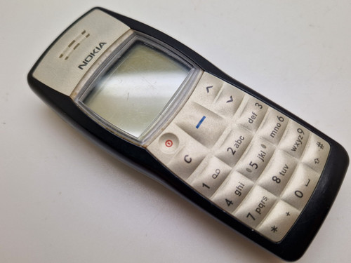Nokia 1100 black - -, (vodafone