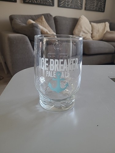 Ice breaker pint glass - ice,