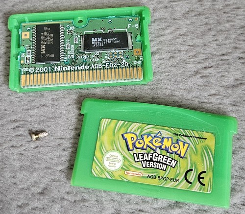 Pokémon leaf green version - pokémon,