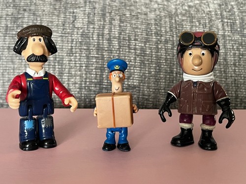 Postman pat 7cm parcel ajay - pat,