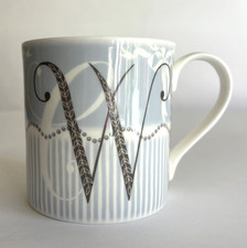 The Royal Collection - Commemorative - William & Kate Wedding Mug April 2011.