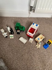 LEGO Duplo 5679, 4680 & 4979 Police and Ambulance sets not complete 12 piece set