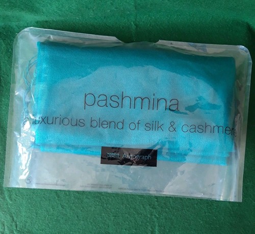 Pashmina green shawl - m&s,
