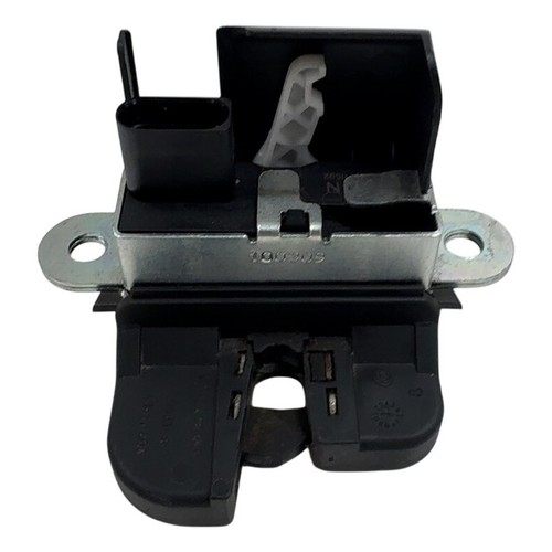 Volkswagen polo tailgate - volkswagen, lock