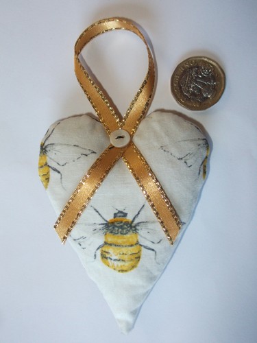 Bee cotton fabric lavender - bee,