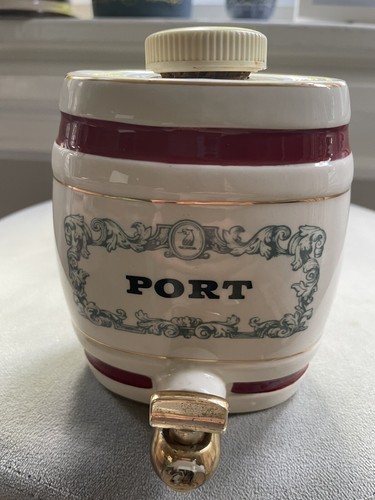 Royal victoria vintage - vintage, wade