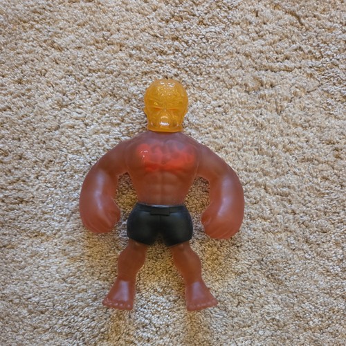 Hasbro ray stretch armstrong - hasbro,