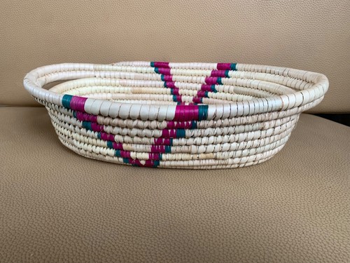 Oval woven wicker - oval,