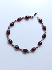 White Metal Silver Tone Garnet Chain Bracelet Hook Clasp
