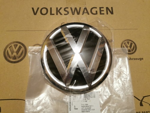 Passat center grille - cc,