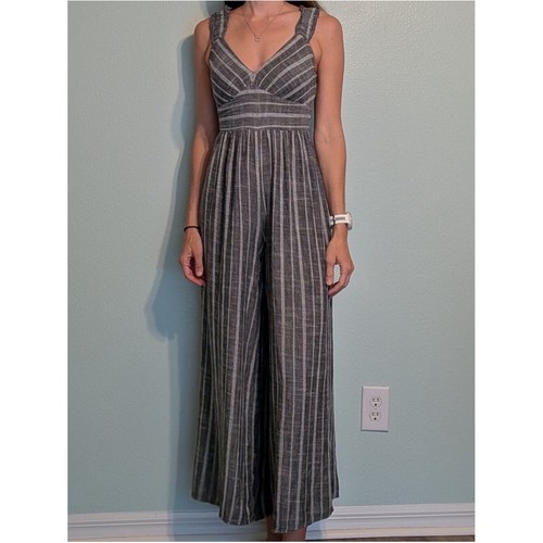 New blush striped neck - striped, v-neck