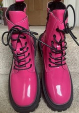 NEW PINK PATENT Dr.MARTEN STYLE UNWORN LACED ZIP UP BOOTS .. SIZE 7.5 ( 41 )