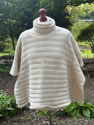 Monsoon knitted poncho - knitted,