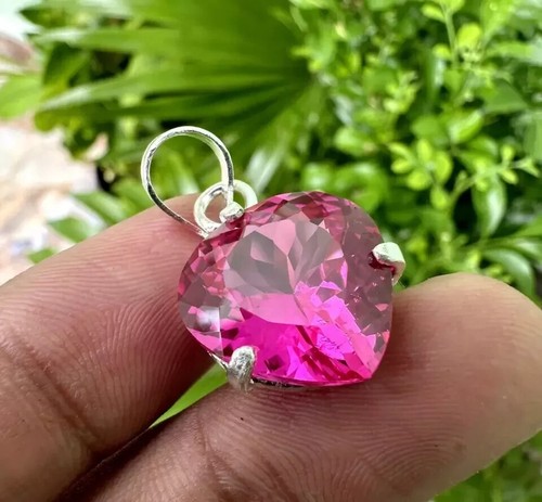 Natural pink sapphire - pink,