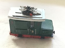 KIT BUILT  HOe PANTOGRAPH LOCOMOTIVE WITH WORKING LIGHT RUNNER ( REPAINTED )