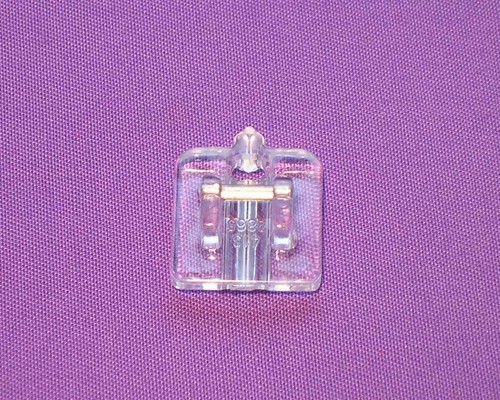 Clear invisible zipper foot - clear,