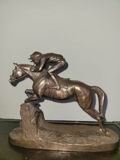 Horse Racing Statues
