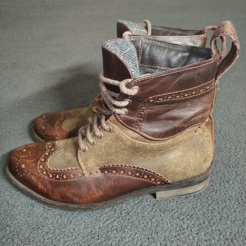 Ask the missus boots - the, 7