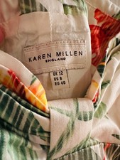 Amy Winehouse Vintage Wiggle