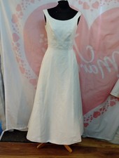 Wedding dress size 8 ivory
