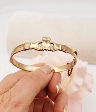 Antique Vtg Retro 18k ct Rose Gold Plate/ Gf BANGLE Bracelet IRISH Made CLADDAGH