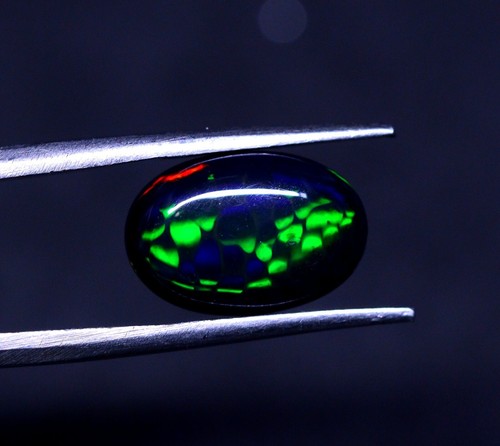Honeycomb pattern black opal - honeycomb,