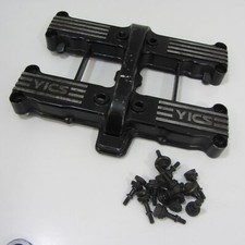 Yamaha XJ 550 Valve Cover Engine Cylinder Head B8077