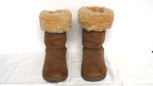 Genuine ugg tall chestnut - ugg,