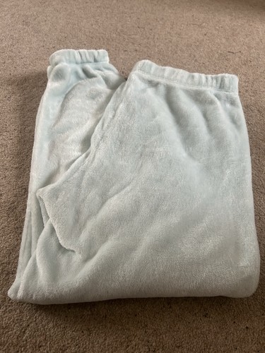 Woman warm fluffy pjs - fluffy,