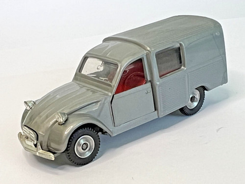 Nacoral chiqui cars - cars, scale