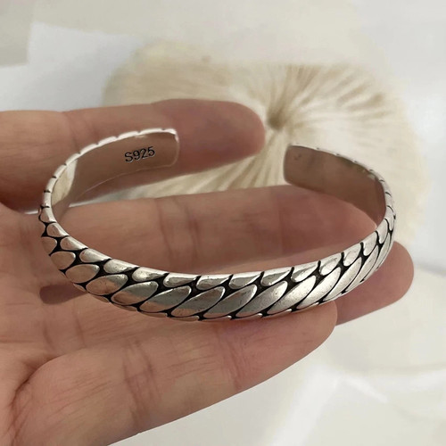 Solid 925 sterling silver - solid,