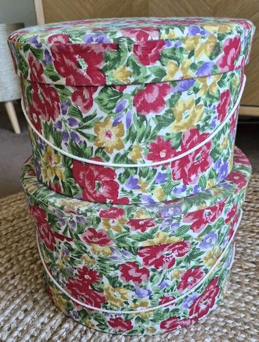 Vintage floral hat - floral, boxes