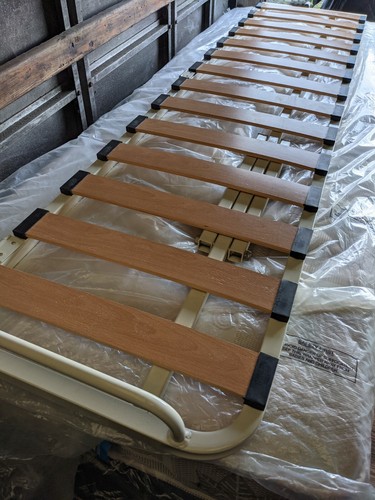 Single folding bed with